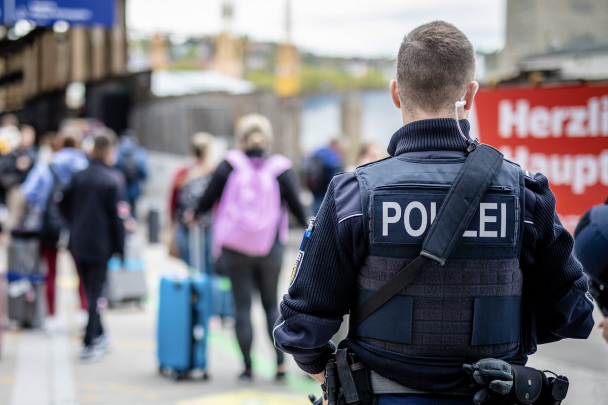 Baden W Rttemberg Zehntausende Straftaten Im Pv Anstieg Erwartet