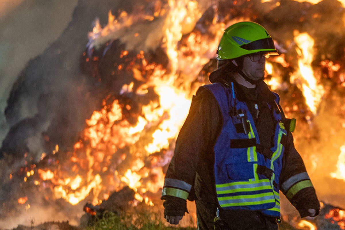 Dreifache Brandstiftung In Nur Einer Nacht Feuerteufel H Lt