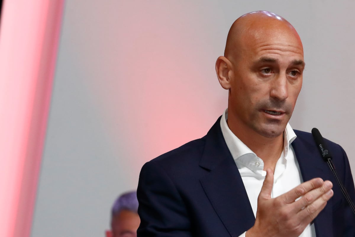 Luis Rubiales Mutter Von Spanien Boss Nach Kuss Skandal Im Hungerstreik