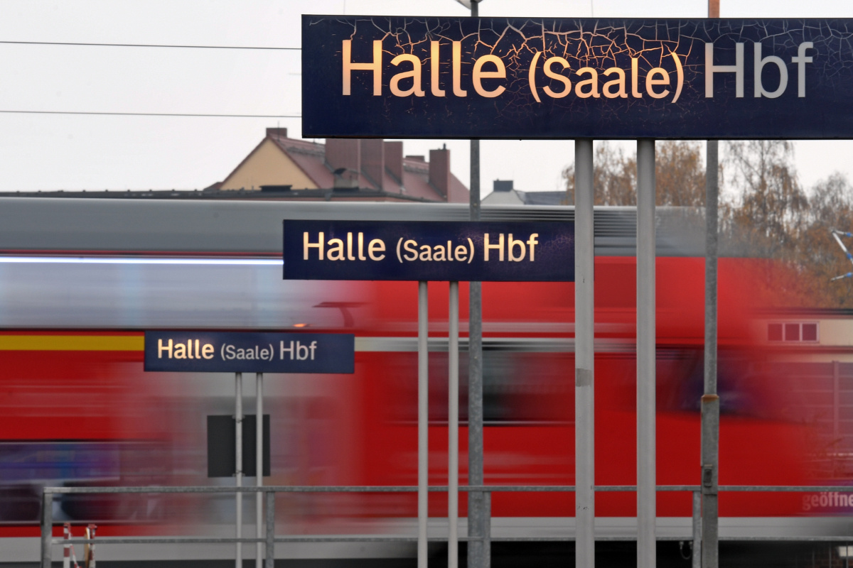 Einschr Nkungen Wegen Bauarbeiten An Bahnstrecke Zwischen Halle Und