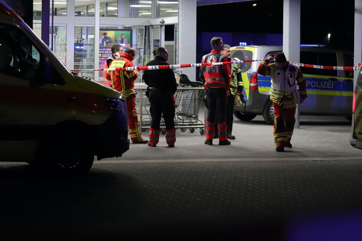 Drama in Südhessen Zwei Menschen sterben durch Schüsse bei Aldi Markt