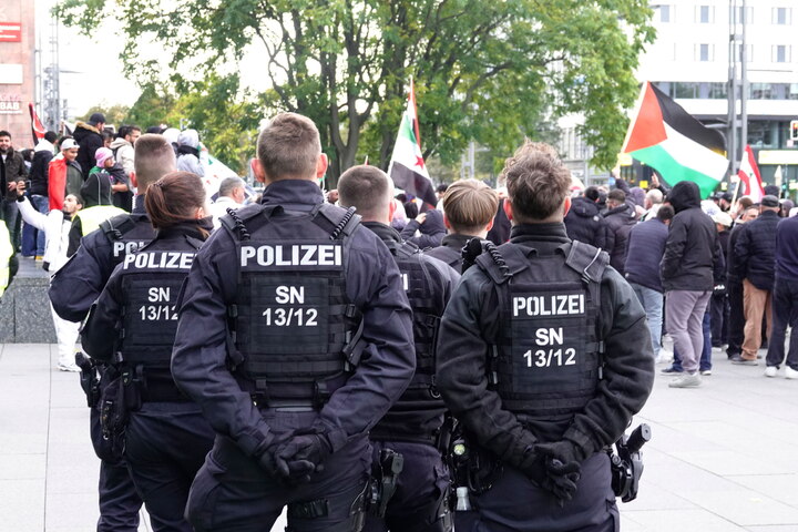 Heute große Israel Demo in Chemnitz Polizei plant mit einem Großaufgebot