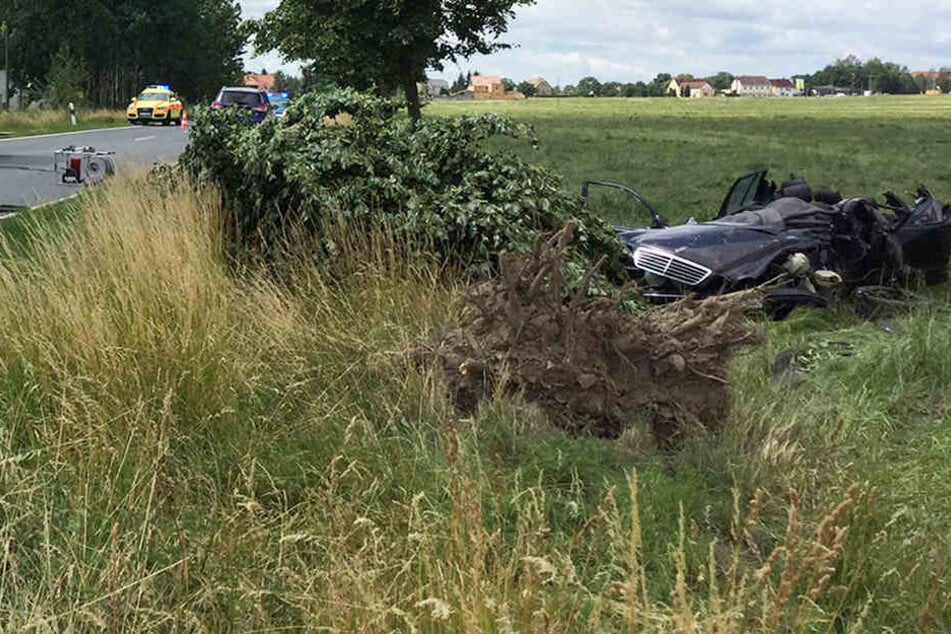 Tragischer Unfall Mutter stirbt Kind 11 überlebt schwer verletzt