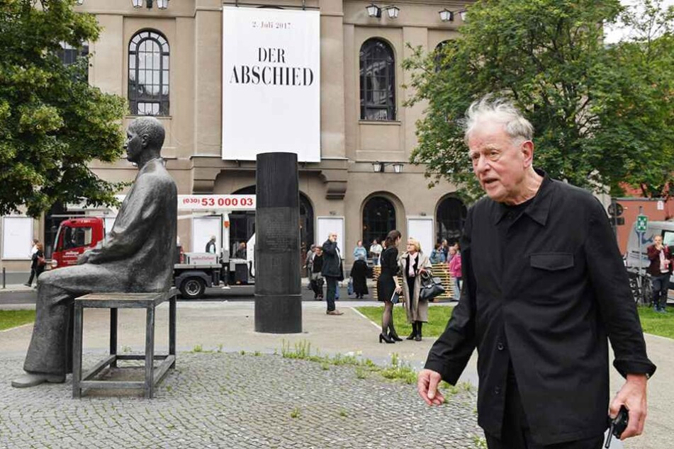 Claus Peymann wurde am Sonntagabend mit der Gala "Der Abschied" als Direktor des Berliner Ensembles verabschiedet.