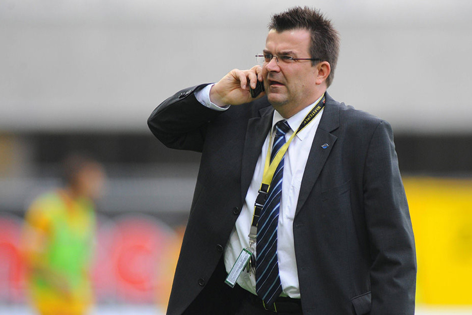 SC-Präsident Martin Hornberger (55) wird in den nächsten Tagen viel am Handy kleben. Wird doch dringend ein neuer Trainer gesucht.