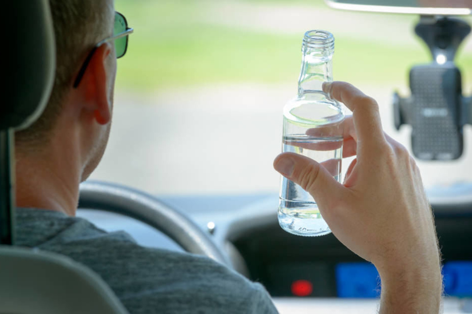 Nach dem Unfall zur Beruhigung der Nerven ein Glas Wodka gekippt?