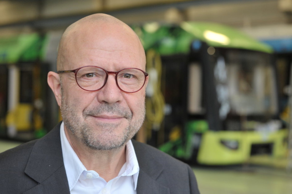 CVAG-Sprecher Stefan Tschök (59) freut sich auf mehr Fahrgäste, mehr Busse
und bessere Anbindungen.