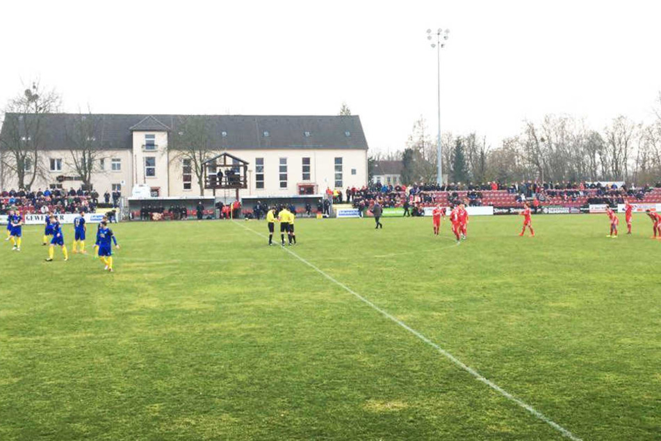 Nach einer eher ruhigen ersten Halbzeit mussten sich die Blau-Gelben im zweiten Spielabschnitt gegen ZFC Meuselwitz geschlagen geben.