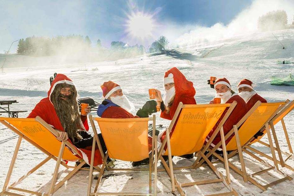 Darauf erstmal einen Glühwein! In Holzhau gibt es definitiv Schnee an Heiligabend.