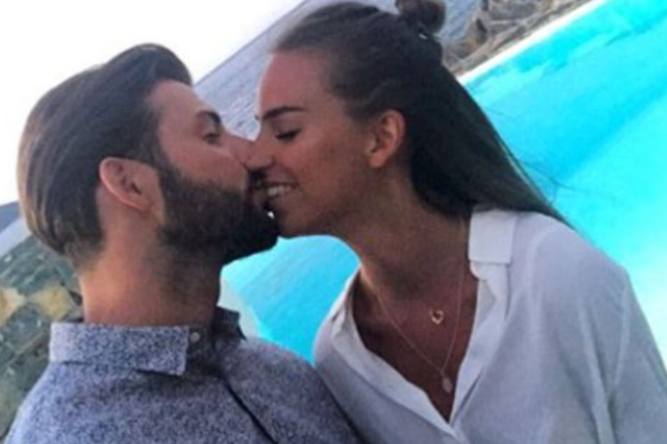 Sie sind bereits sein rund zwei Jahren ein Paar: Hertha-BSC-Star und WM-Neuling Marvin Plattenhardt (26) und seine Sara.