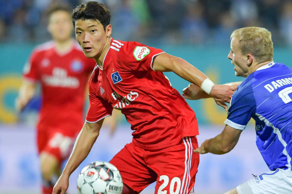 Hee-Chan Hwang hat sich verletzt und kann nicht im DFB-Pokal-Spiel antreten (Archivbild).