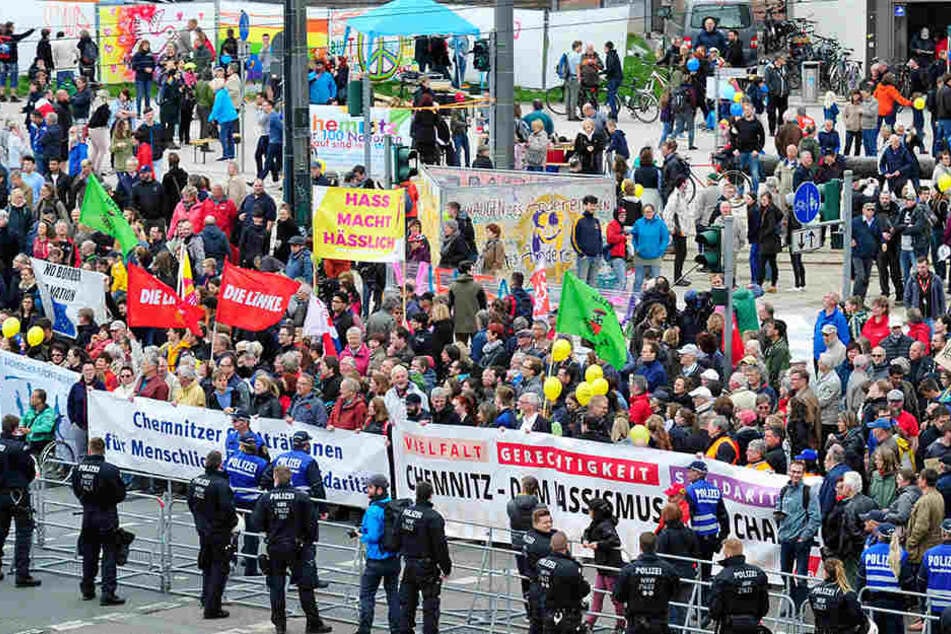 Breiter Protest: Bürger, Politiker und Antifa demonstrierten am 1. Mai gegen den "III. Weg".