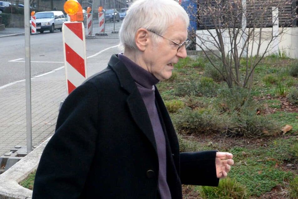 Anton Schlecker auf dem Weg zum Prozess.