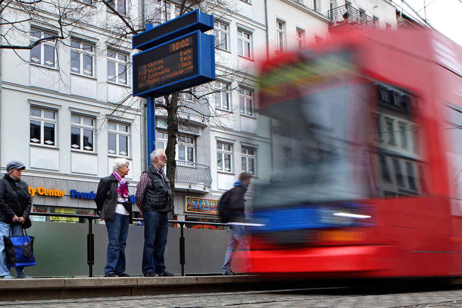 Besonders die Senioren begrüßten die Polizeikontrollen in Bussen und Bahnen, sagt CDU-Stadtrat Konrad Riedel.