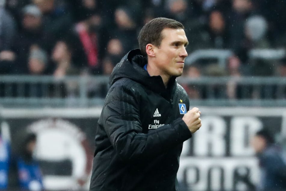 HSV-Trainer Hannes Wolf kann sich über den deutlichen Sieg im Derby freuen.
