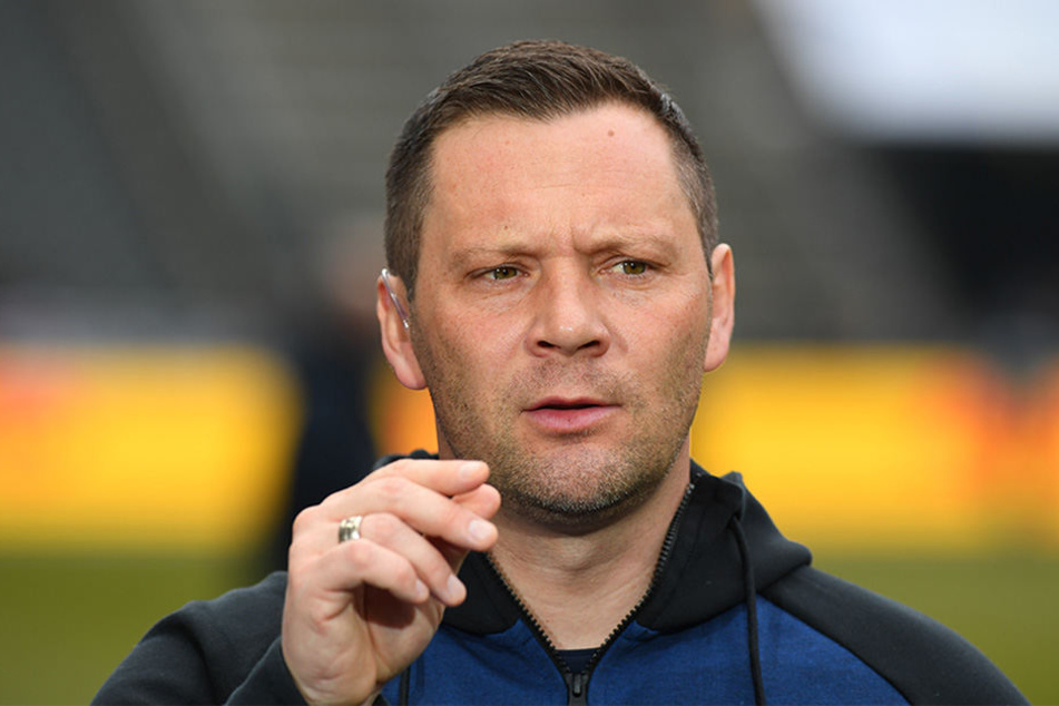 Herthas Trainer Pal Dardai vor Spielbeginn im Interview.