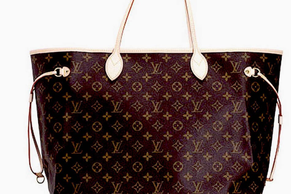 Die Louis Vuitton-Tasche ist mehr als 1000 Euro wert. Davon wusste die alte Dame leider nichts.