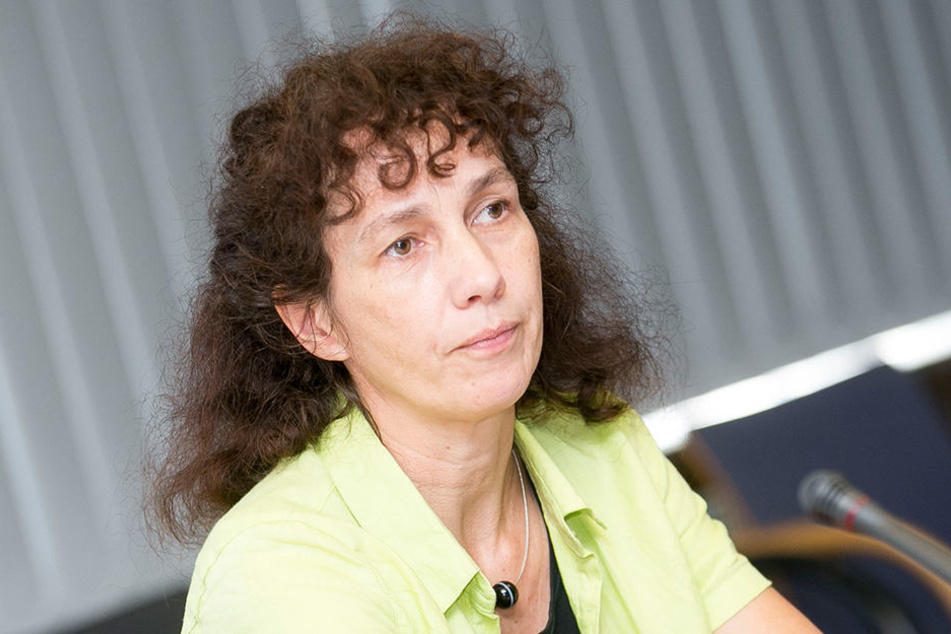Lioba Busch (49), Chefin der Statistikstelle stellte die große Umfrage vor.