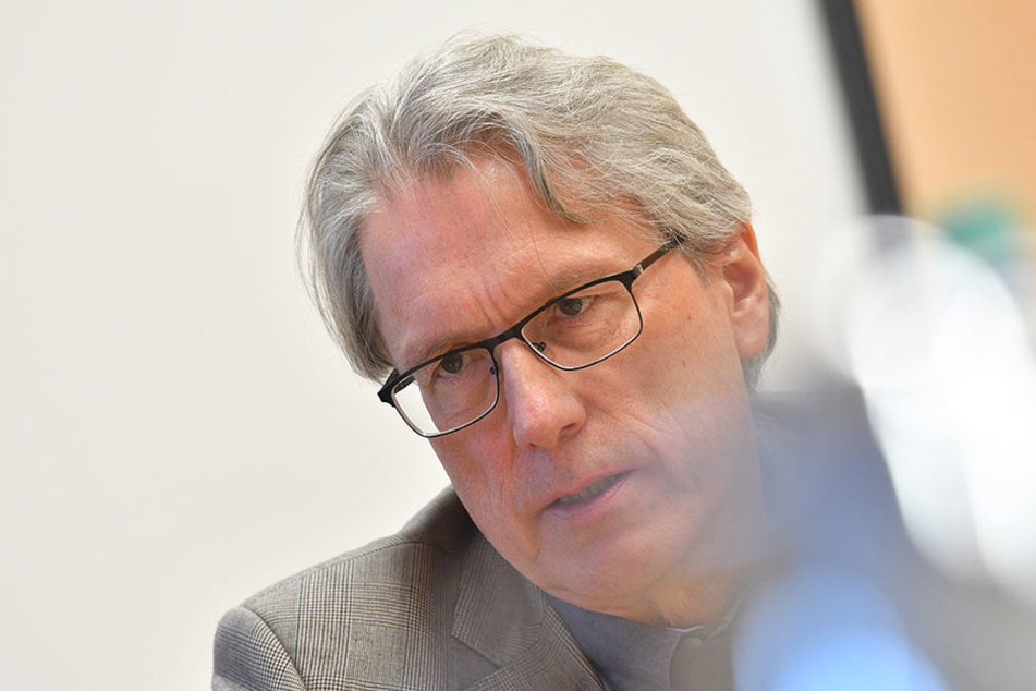 Finanzsenator Matthias Kollatz-Athen kritisierte die Berliner Taxi-Betriebe scharf.