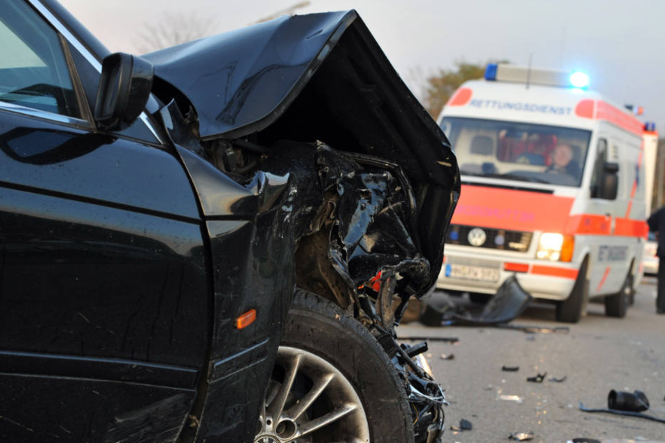 Bei dem Unfall wurde ein kleines Kind schwer verletzt. (Symbolbild)