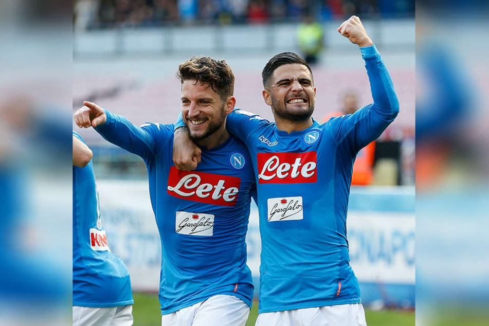 Traumsturm, von dem ein Teil gegen Leipzig fehlen wird: Dries Mertens (l.) fehlt gelbgesperrt, Lorenzo Insigne muss es wuppen.