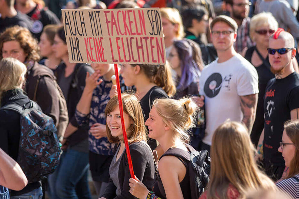 Mehr als 1000 Menschen demonstrierten am Mittwoch gegen Thügida.