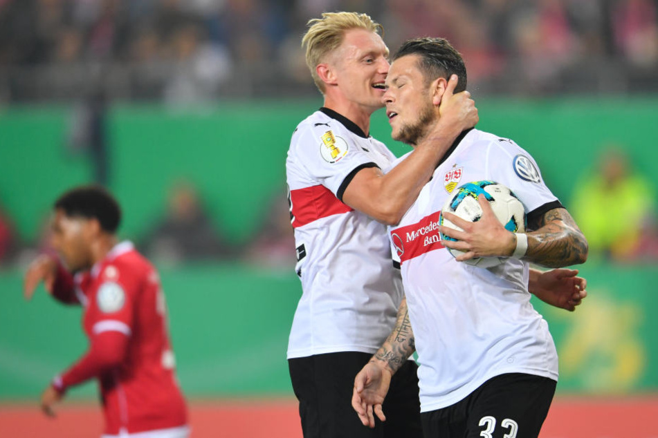 Perfekt! Elfmeter wegen Foul und Daniel Ginczek traf zum 1:1