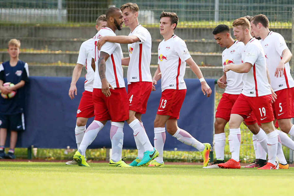 Die Amateure von RB Leipzig verloren überraschend mit 1:4 gegen den Tabellenletzten TSG Neustrelitz.