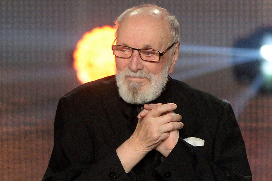 Der verstorbene Dirigent Kurt Masur (1927-2015) litt an der Parkinson-Krankheit. Seine Urne wurde auf dem Leipziger Südfriedhof beigesetzt.