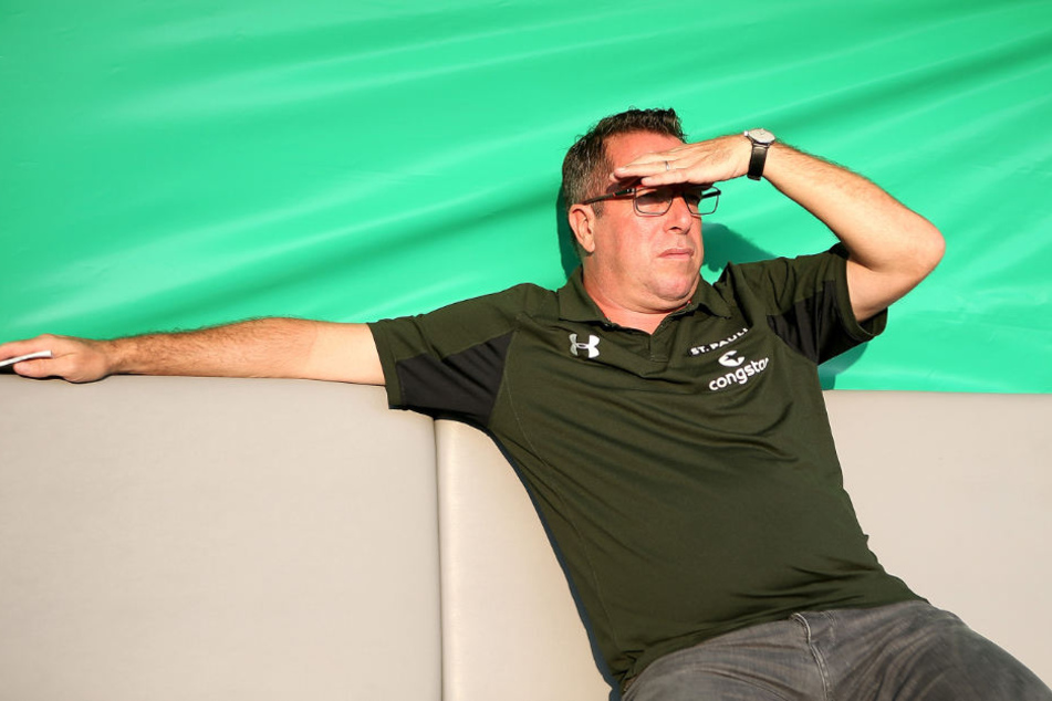 St. Paulis Trainer Markus Kauczinski (Archivbild).