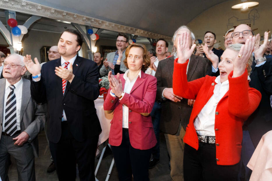 Da konnte sie noch jubeln: Doris von Sayn-Wittgenstein (rechts) bei Verkündung der Landtagswahlergebnisse im Mai 2017.