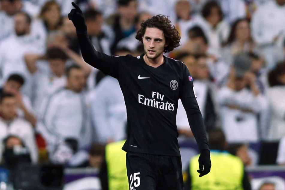 Adrien Rabiot von Paris soll beim FC Bayern auf dem Zettel stehen. (Archivbild)
