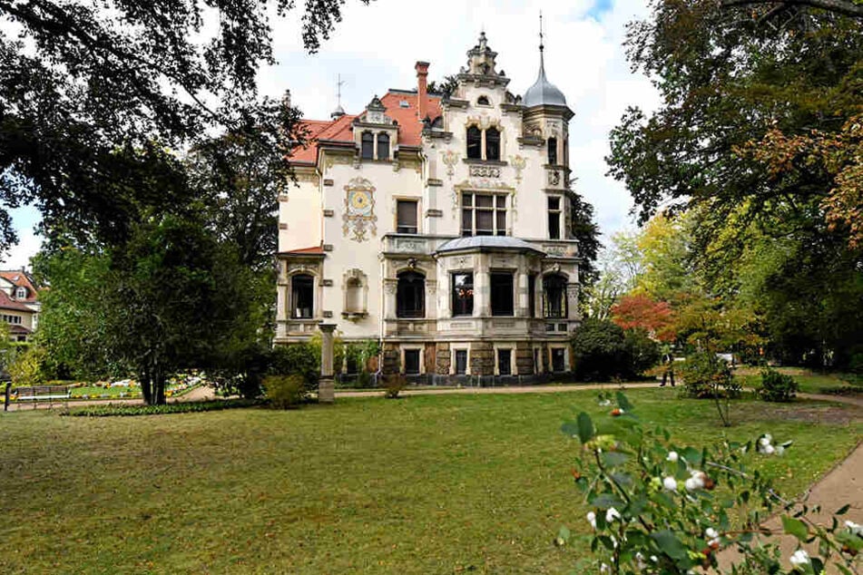 Feiert gerade "Silberhochzeit": die Villa Weigang an der Goetheallee.