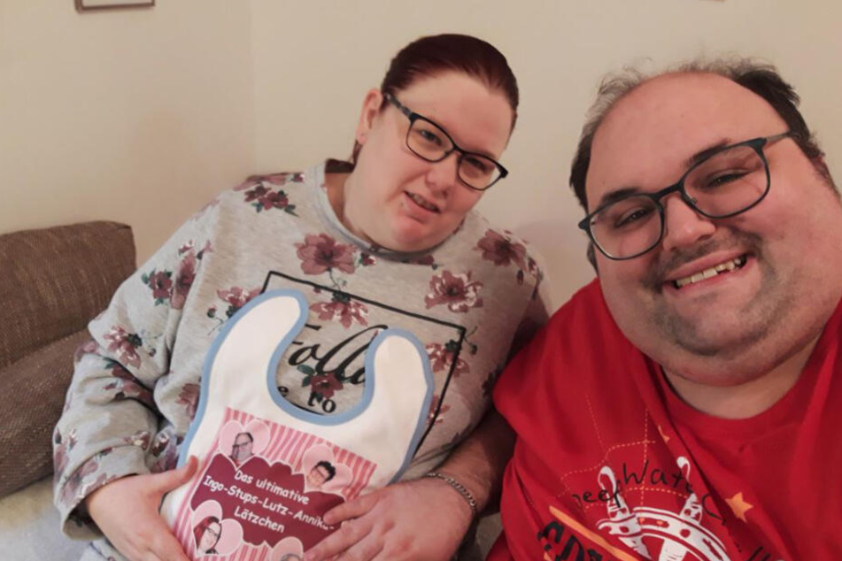 Annika und Ingo sind ein glückliches Paar. Bald werden sie Pateneltern.