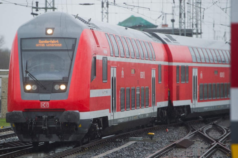 Ein RegionalExpress RE 5 der Linie zwischen Berlin und Stralsund.