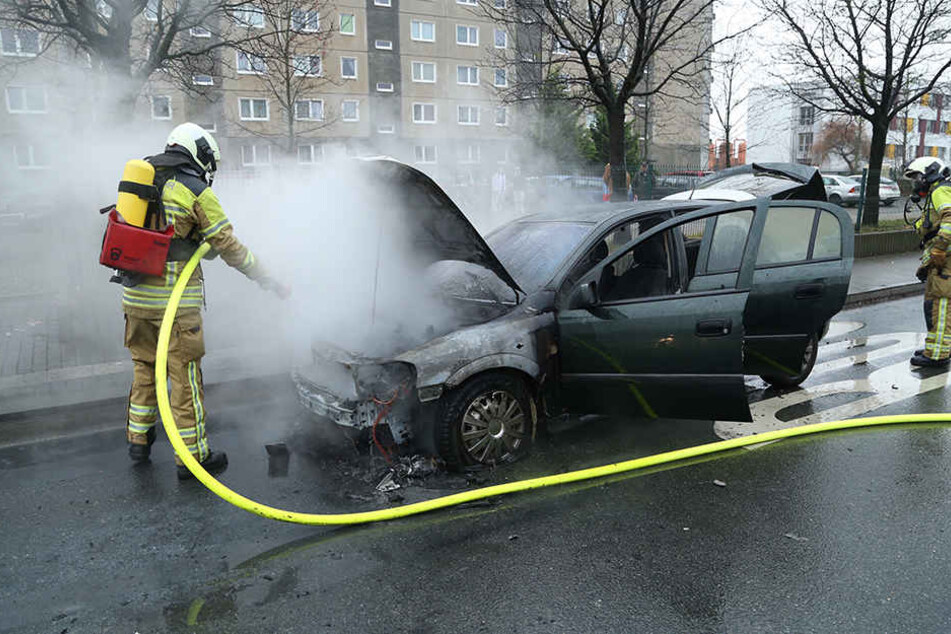 Die Feuerwehr brachte den Brand unter Kontrolle.