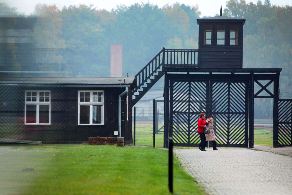 Für mehrere hundert Morde sollen die Männer in dem Konzentrationslager Stutthof in Danzig verantwortlich sein.
