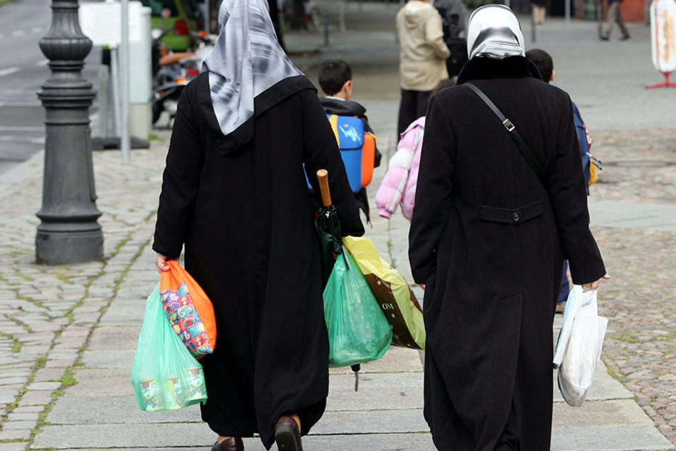 Durch die vielen Zuwanderer der letzten Jahre steigt auch die Zahl der Menschen mit Migrationshintergrund in Deutschland.