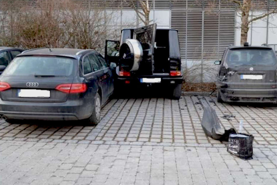 Erst der Baum konnte den 68-jährigen Amok-Ausparker stoppen.