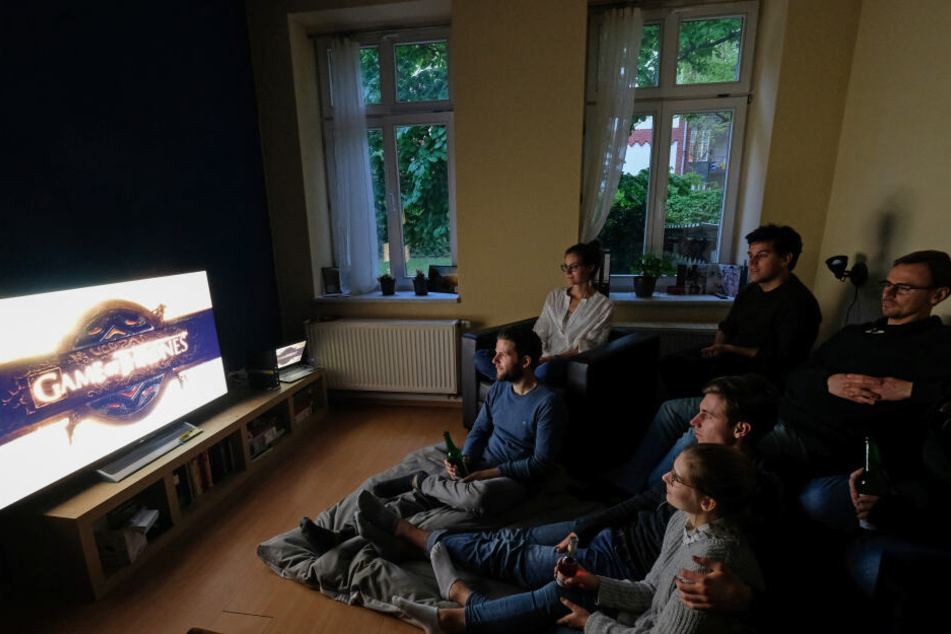 Gemeinsam "Game of Thrones" schauen, ist mittlerweile ein soziales Event.