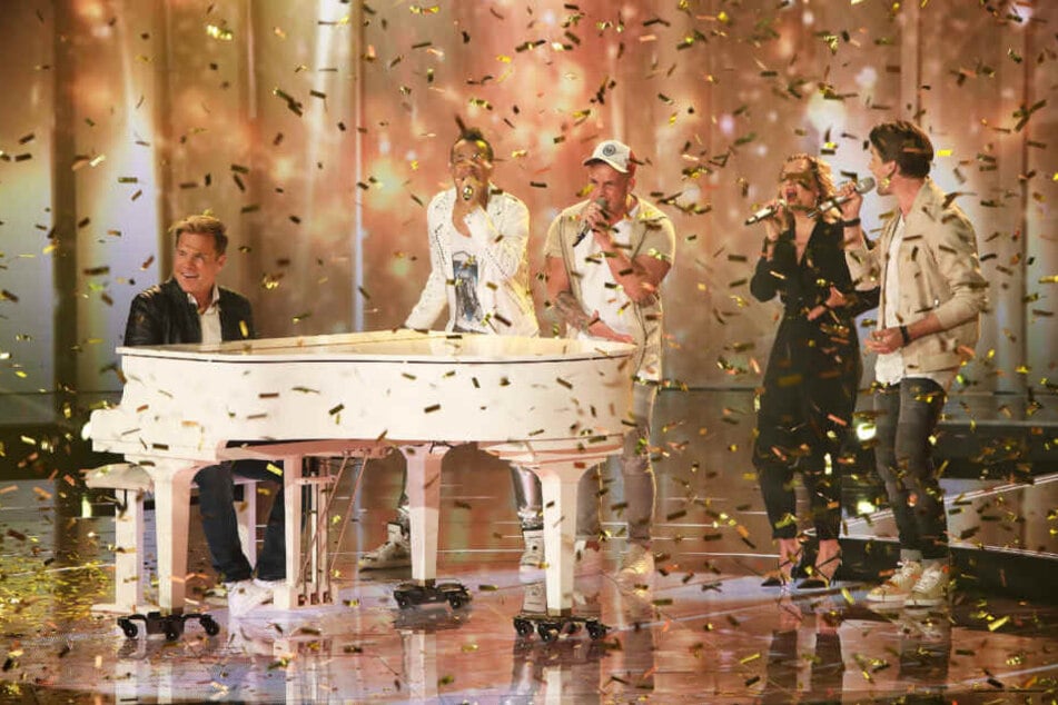 Am Samstagabend lässt Dieter Bohlen (63) seine Erinnerung an die DSDS-Single "We have A Dream" noch einmal aufleben: Mit Prince Damien (26), Piedro Lombardi (24), Juliette Schoppmann (37) und Alexander Klaws (33).