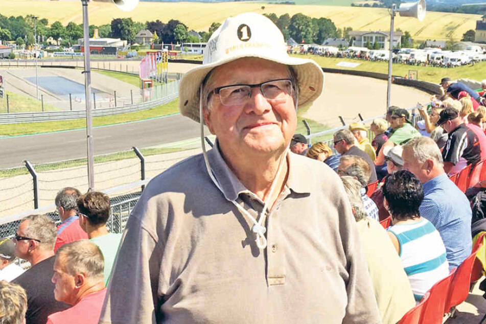 Jürgen Koch (66) besucht seit 1961 Rennen auf dem Sachsenring.