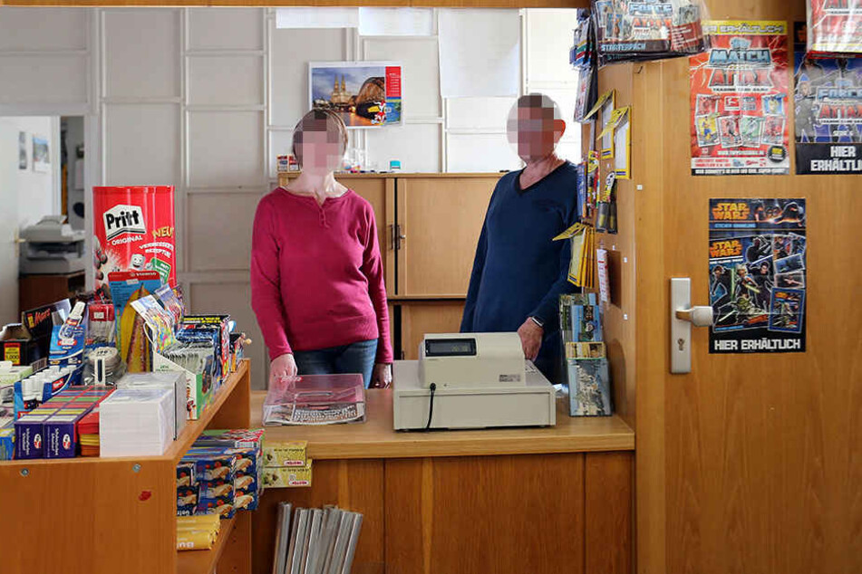 Die Postbank hatte den Vertrag mit dem Ehepaar W., den Betreibern der Grünaer Filiale, bereits nach dem Auftauchen der ersten Betrugsvorwürfe vor gut zwei Jahren fristlos gekündigt.
