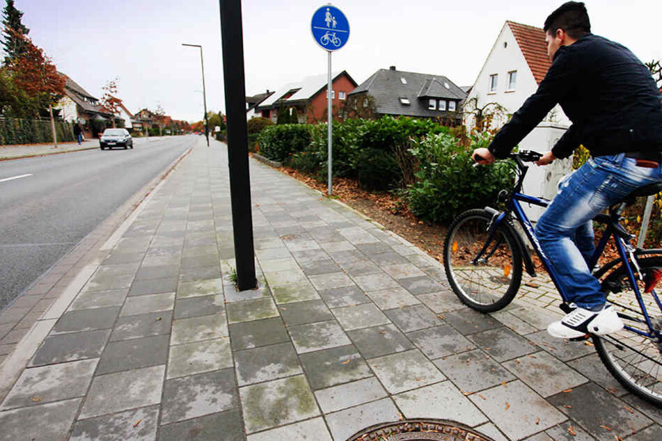 Die gleichzeitige Nutzung von Radweg und Gehweg ist in Verl nicht möglich.