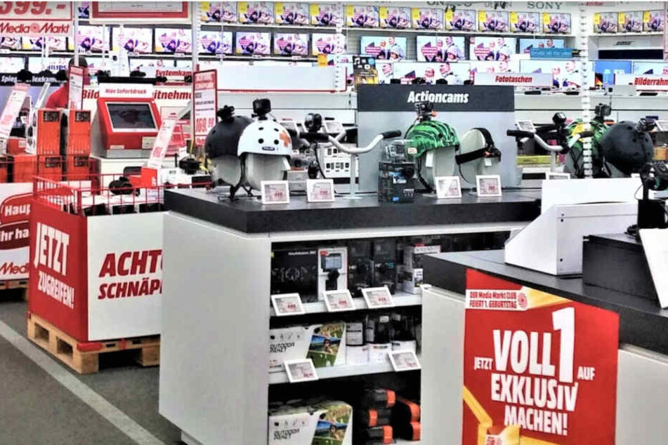 Am Sonntag sahnt Ihr hier ab 13 Uhr viele krasse Schnäppchen ab!