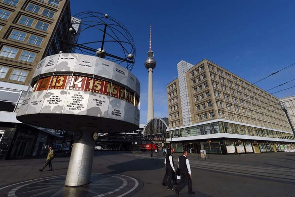 Der Alexanderplatz ist der Flirt-Hotspot Nummer 1 in Berlin.