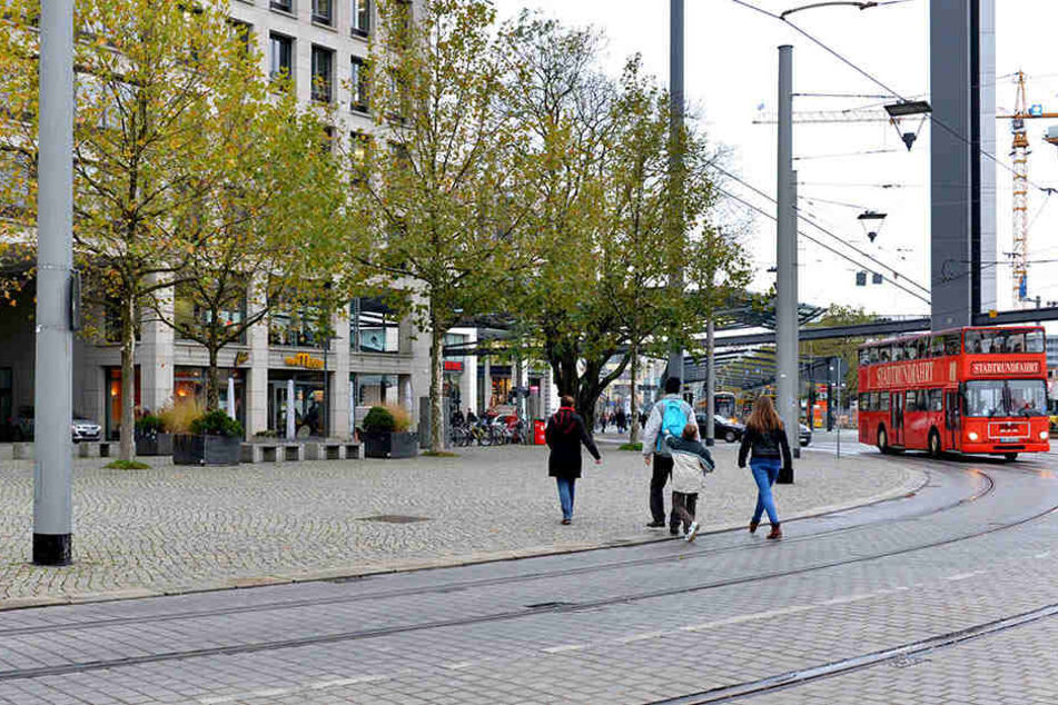 Die handgreifliche Auseinandersetzung ereignete sich am Postplatz in der Dresdner Innenstadt.(Symbolbild)