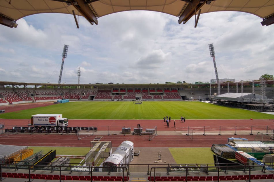 Im November soll das Stadion endgültig fertig sein.