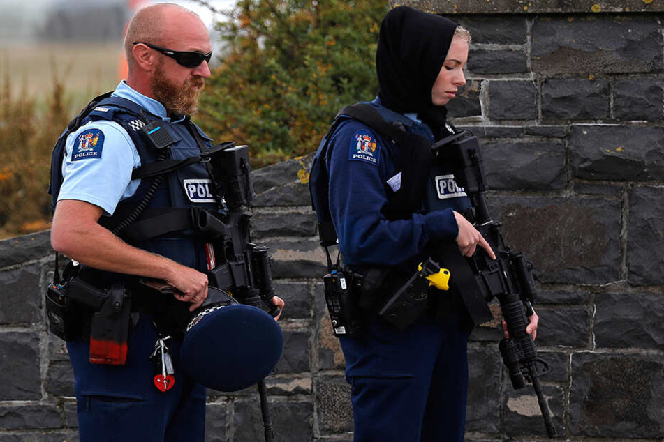 Bei einem rassistisch motivierten Doppelanschlag auf zwei Moscheen kamen am 15.03.2019 im neuseeländischen Christchurch mindestens 50 Menschen ums Leben.