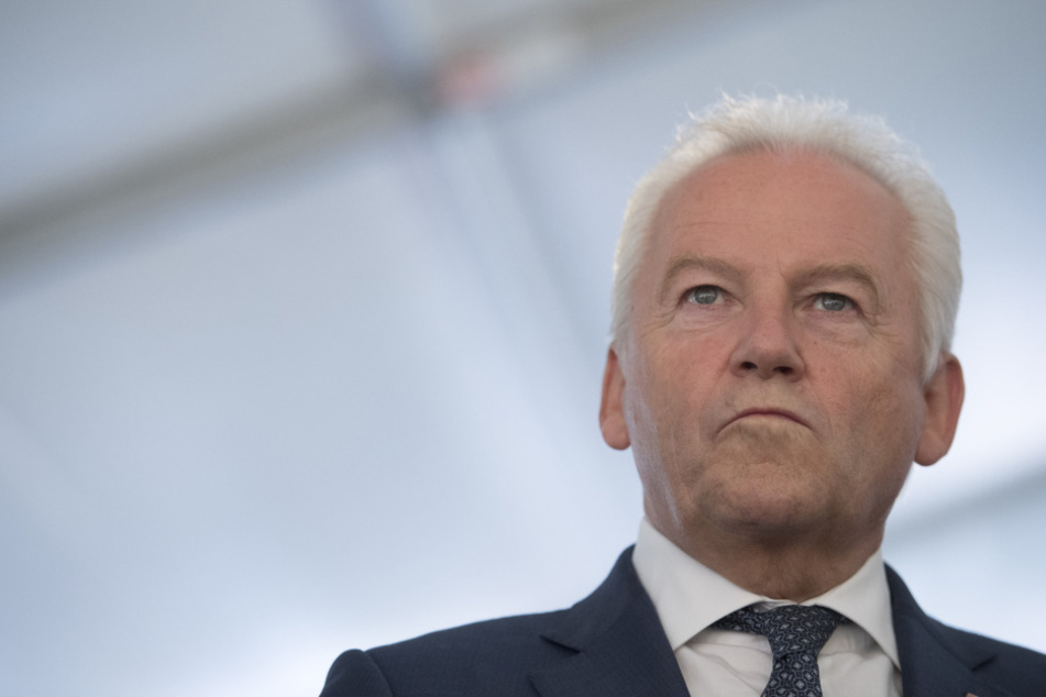 Bahnchef Rüdiger Grube (65) ist am Montag zurückgetreten.